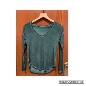 American Eagle long sleeve